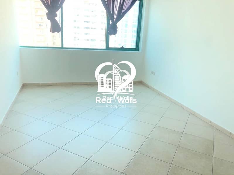 2 Awesome 3 Bedroom Hall Apartment in Tourist Club Area Near Electra Park