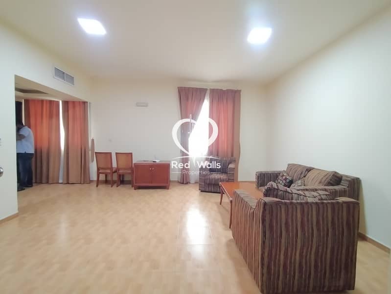 شقة في شارع الشيخ خليفة بن زايد 1 غرفة 49999 درهم - 6567339