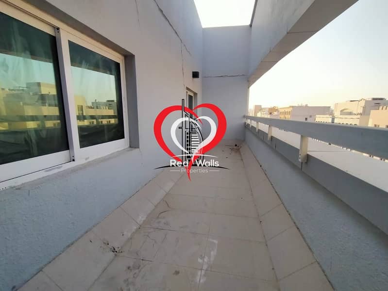 11 Exceptional 1BHK in Al Nahyan with Big Terrace