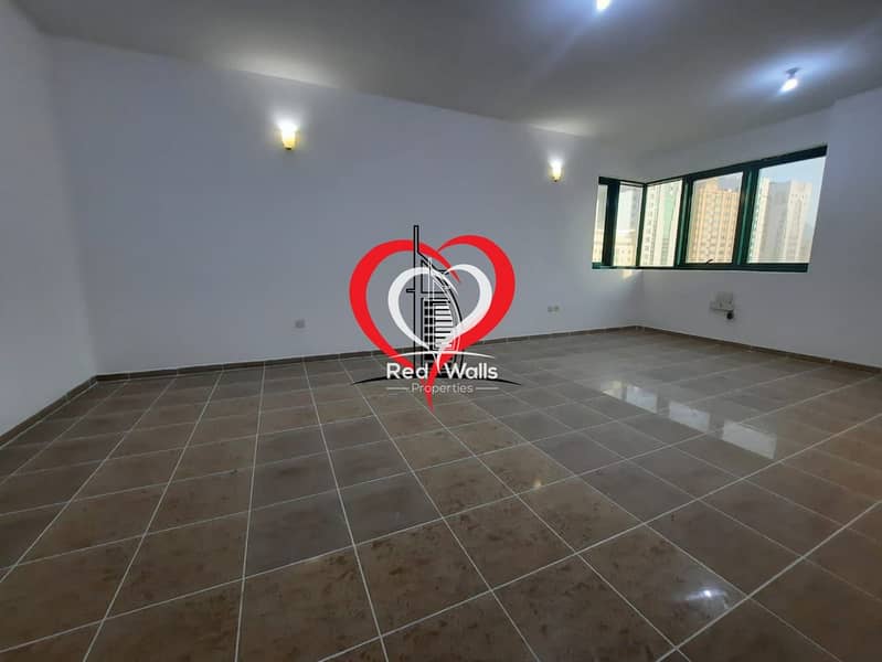 2 ??    ?____A WELL PRESENTED 2 BHK WITH 3 BATHROOMS AND BALCONY WITH KITCHEN LOCATED AT AL WAHDA____