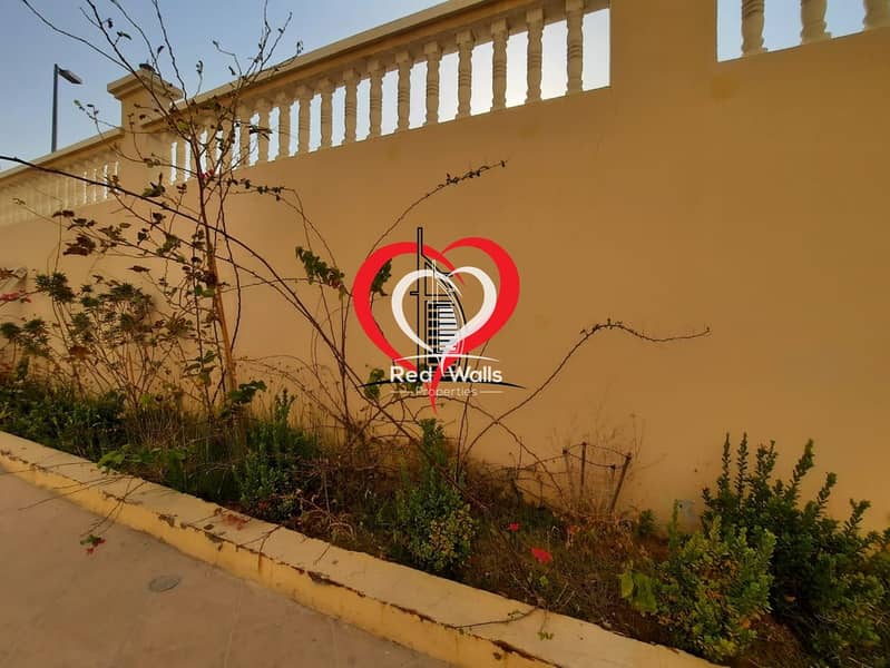 15 1 BHK VILLA APPARTMENT WITH PRIVATE ENTRANCE LOCATED AT AL NAHYAN.