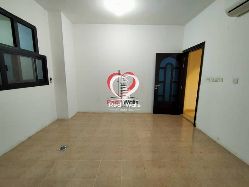 2 Big One Bedroom Hall Apartment Available in Al Mushrif Opposite to Mushrif Mall:
