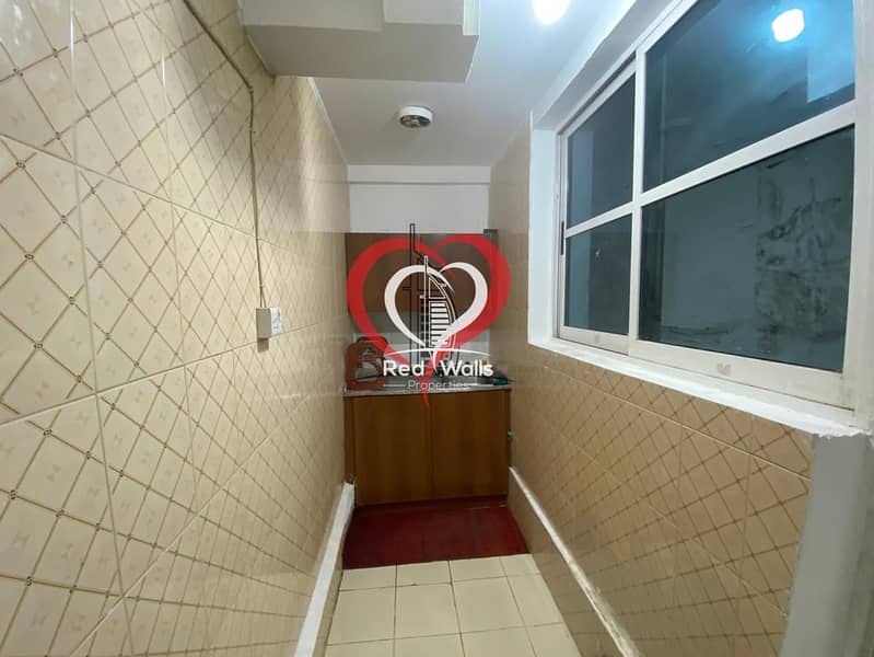 4 Small 1 Bedroom Apartment Available in Al Mushrif Opposite to Mushrif Mall: