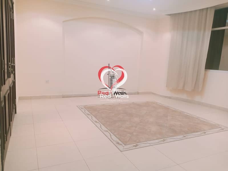 2 Luxury Affordable Studio Apartment Available in Al Nahyan Groung Floor.