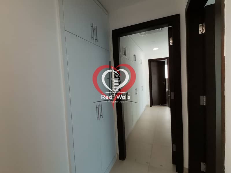19 Luxurious 3 Master Bedroom Hall Apartment With Huge Terrace. No Commission.