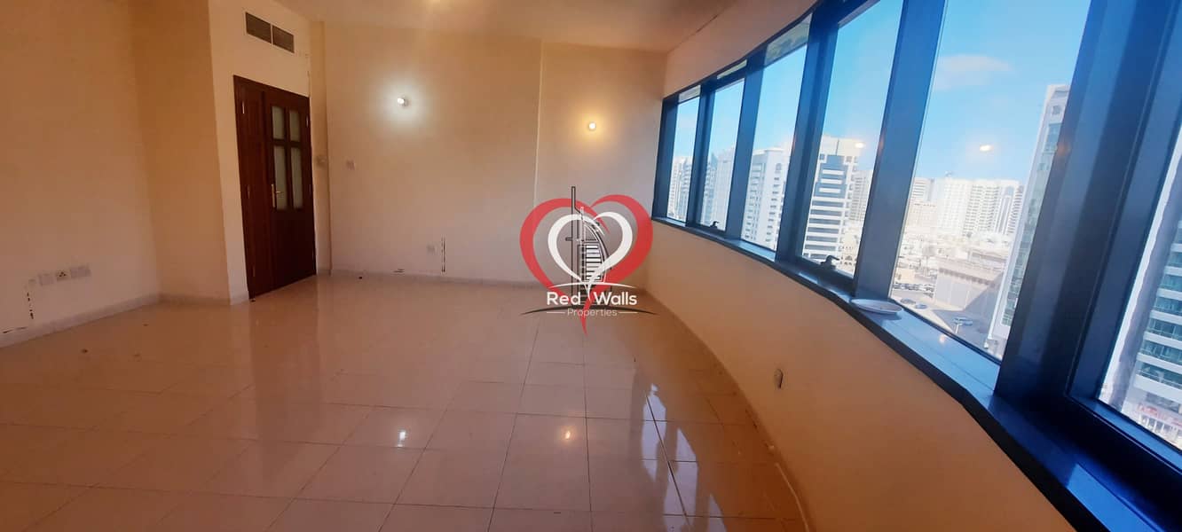 Spacious Flat with 3 Bedroom and a Hall and 3 Bathroom