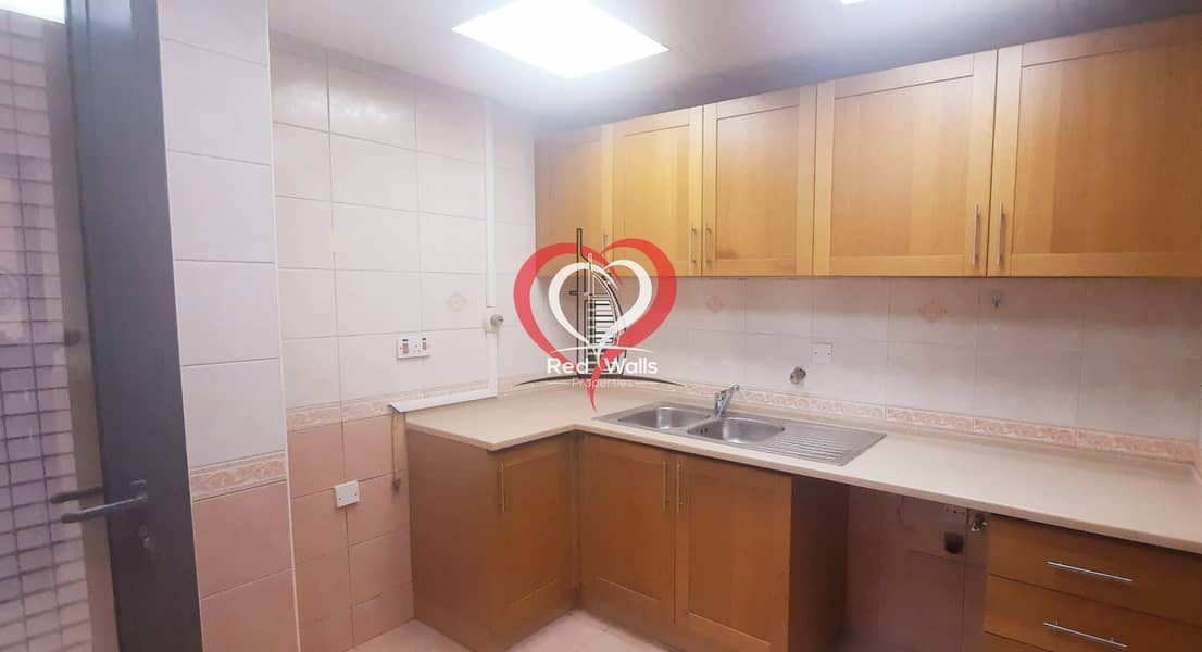 11 Spacious Flat with 3 Bedroom and a Hall and 3 Bathroom