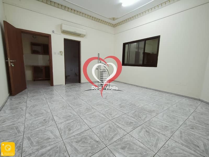 SPACIOUS STUDIO APARTMENT  AVAILABLE AT NEAR HILAAL BANK