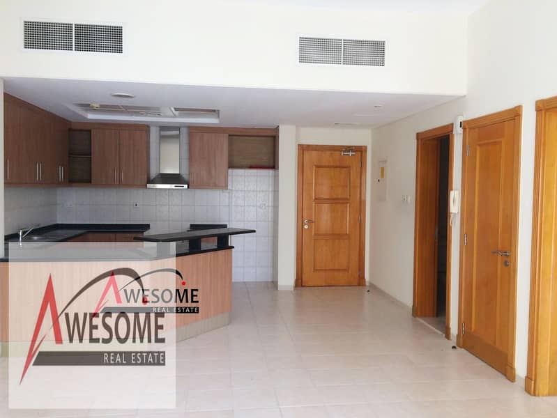 12 CHQS II 1 BR WITH STORE ROOM AND 2 WASHROOM FOR RENT IN DISCOVERY GARDENS II