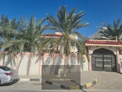 For sale villa in Sharjah, Sharqan area     great location main streets