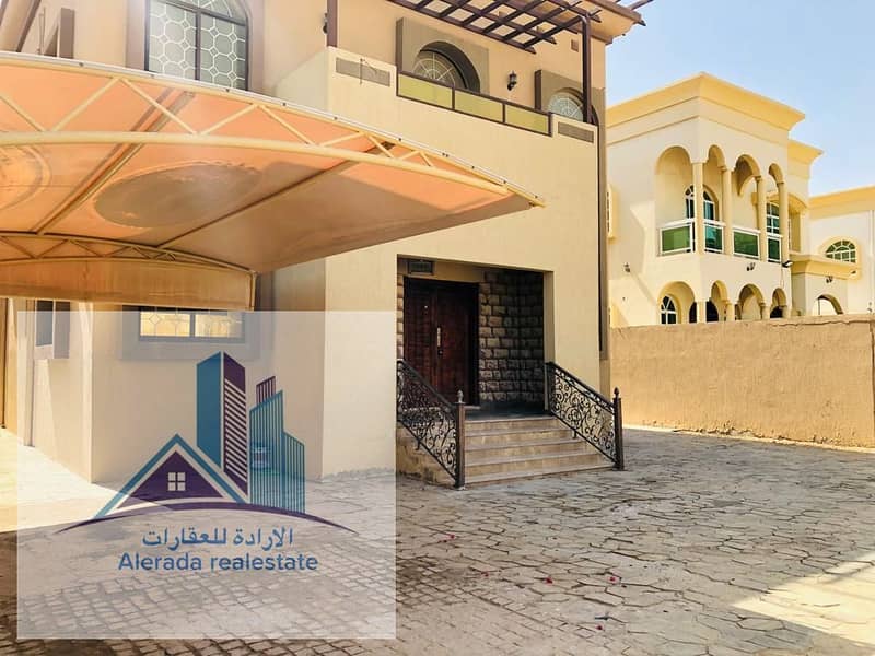 Villa for rent in Ajman, Al Rawda area, close to the main street