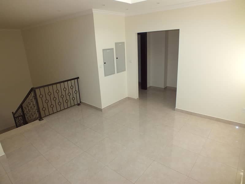 6 Semi attached 5bhk villa with p. pool  in Jumeirah 1 rent is 275k