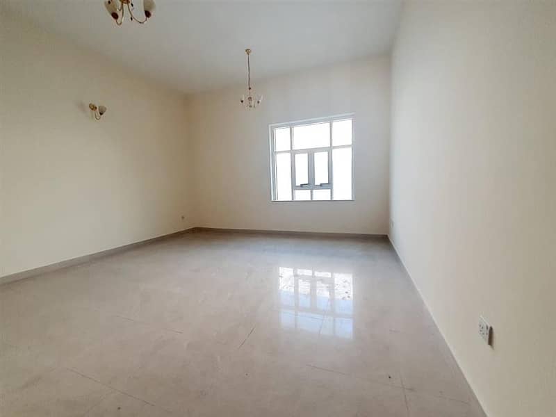 15 compound 5bhk villa in manara with sharing pool rent is 200k