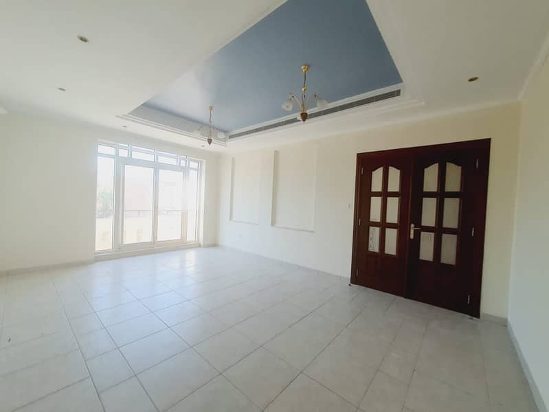 5 3bhk compound villa in manara with s. pool and p. garden  rent is 160k