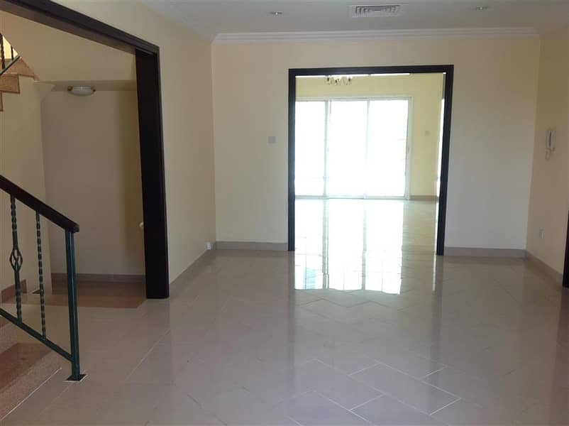 5 Independent 5bhk with study & p. pool and graden in jumeirah 1 rent is 230k