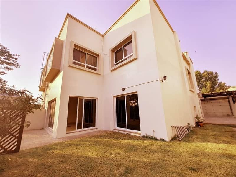 compound  5 Bedroom Villa in al jafiliya with p. gardre Rent is 175k