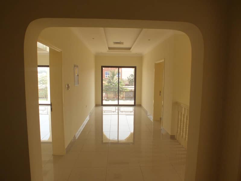 3 Compound 4bhk villa with p . garden s. pool in safa 2 rent is 180k