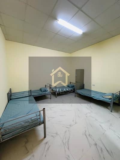Labour Camp for Rent in Mussafah, Abu Dhabi - IMG-20231206-WA0033_Watermarked. jpg