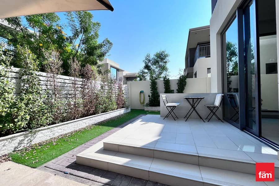 Semi Furnished | Big Layout | close to amenities Semi Furnished | Big Layout | close to amenities