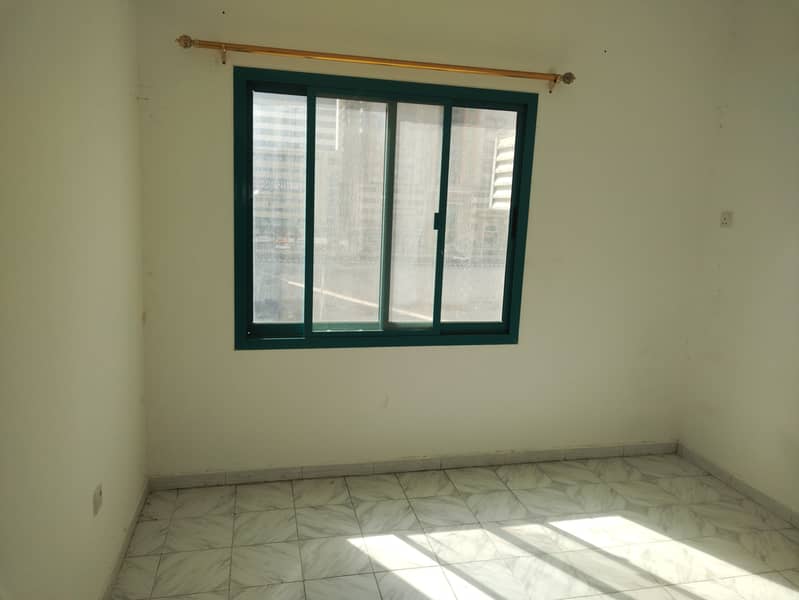 Close to F-20 Bus station I have huge 2 BHK with balcony just in 23k