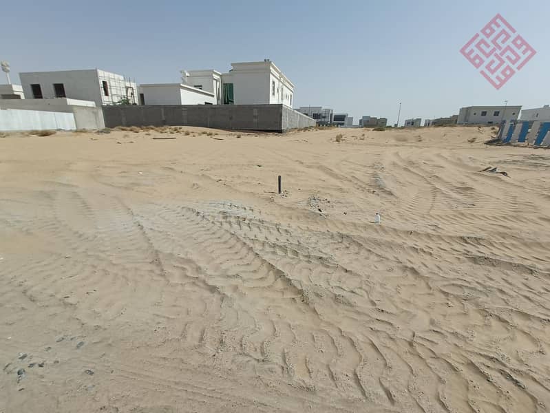 位于或诗街区 的住宅地块 980000 AED - 7457204