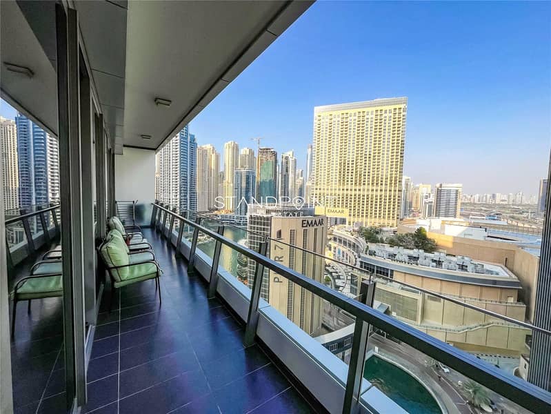 Premium Furniture | Marina View | Balcony Premium Furniture | Marina View | Balcony