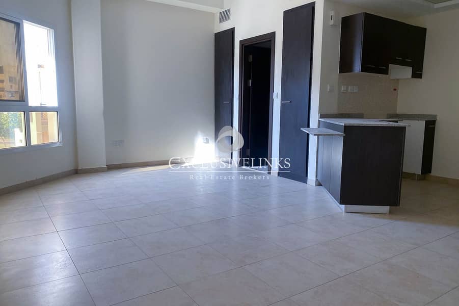 Studio for Rent I 4 cheques I Vacant Studio for Rent I 4 cheques I Vacant