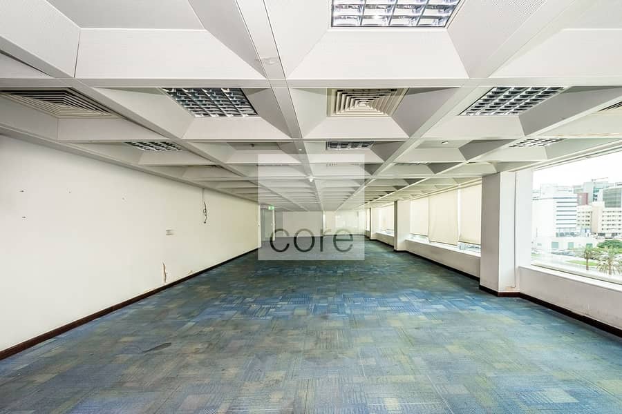 Spacious fitted office vacant | Al Masaood