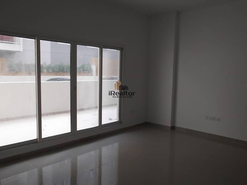 10 Ground Floor 2 Bed Apartment for Sale 800k