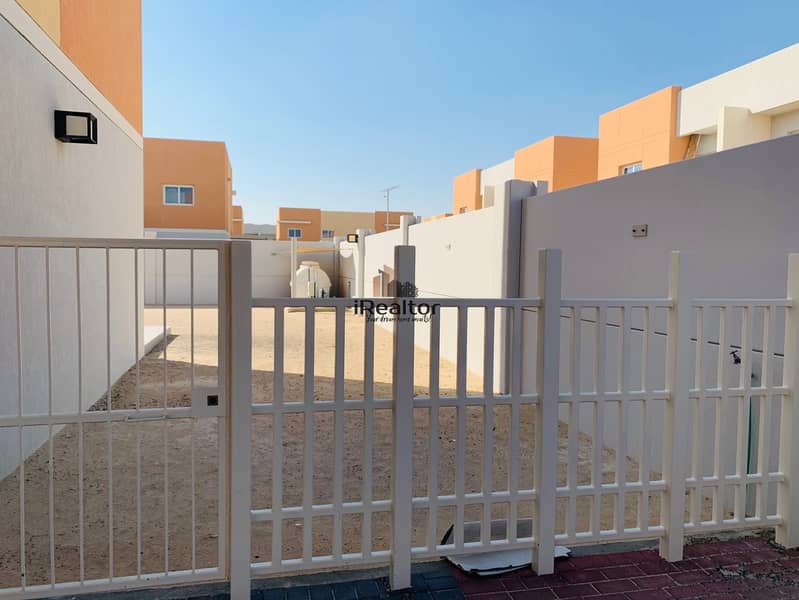19 Own A  Brand New 3 Bed Villa in Al samha 1.375M