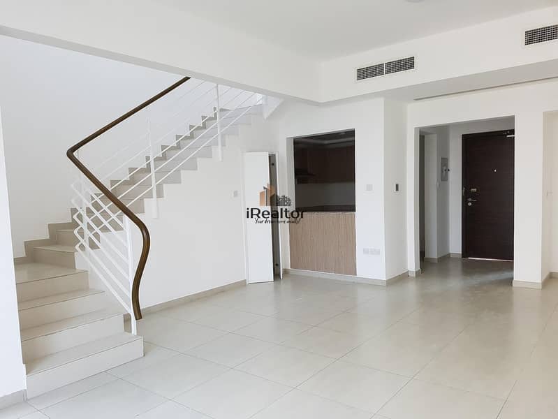 3 Rent a 2 BR Townhouse in Al Ghadeer for 55k