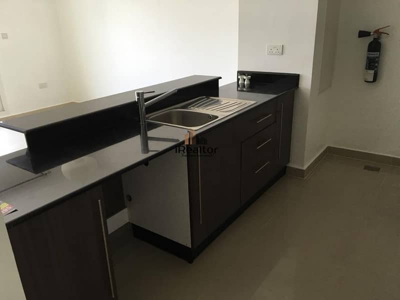 4 Own a Spacious 1 Bed Apartment fo Sale 640