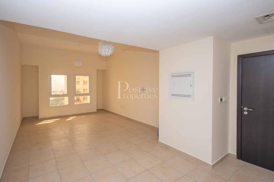 8 Best Price | Ready to move in | with balcony