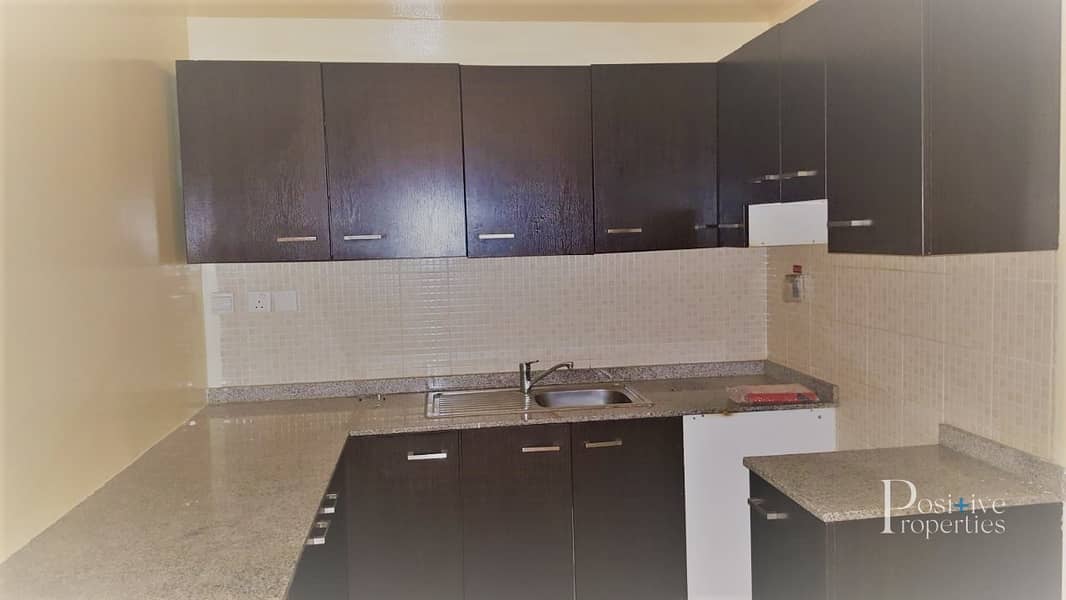 14 2 Bed  | Open Kitchen |  Best Price and Location