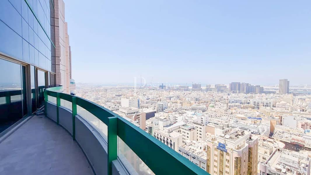 3 2 Months Free |  Huge Penthouse | Amazing Views