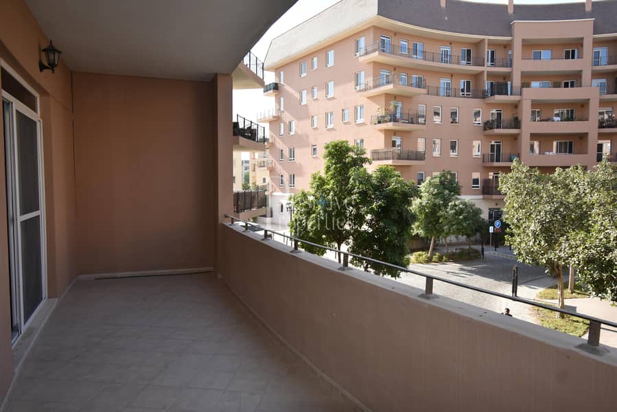 BIGGEST ONE BED IN MOTOR CITY / WELL MAINTAINED / HUGE BALCONY