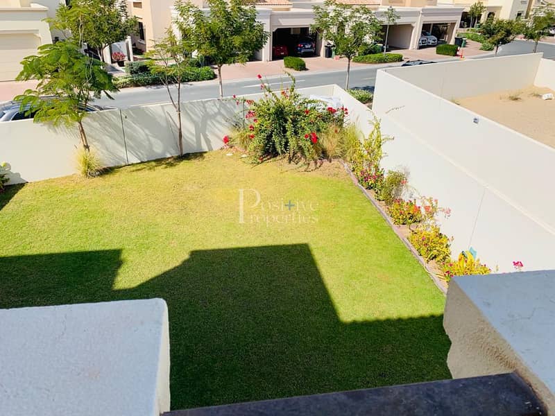 20 LARGE PLOT | CORNER UNIT 2E | LANDSCAPED