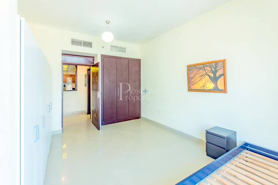5 Best Deal | Clean and bright unit |well maintained