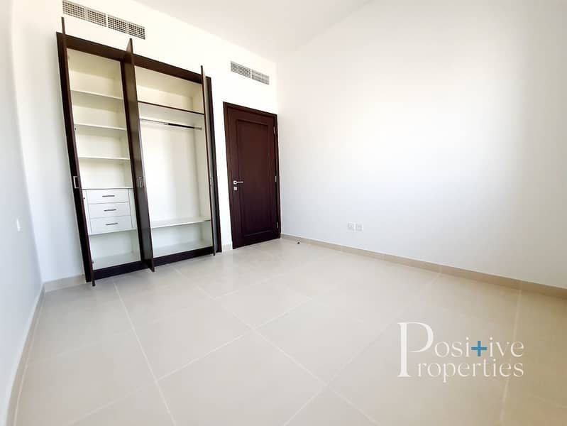 10 | GOOD LOCATION | CLOSE TO MALL | BRAND NEW | 3BED