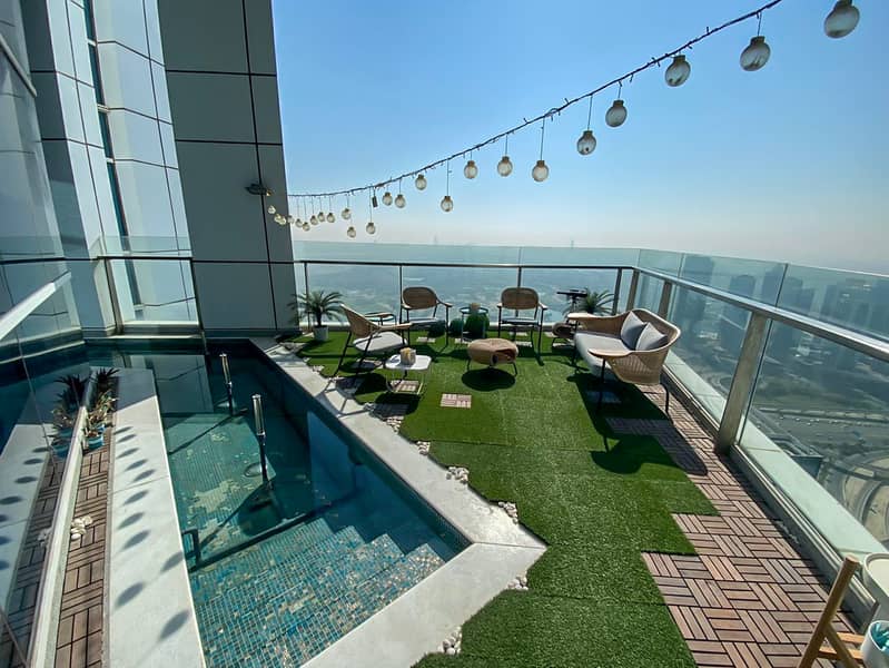 Stunning Dubai Views- Chiller Free - Large Terrace