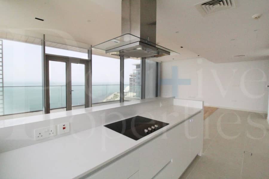 6 Stunning Sea and Sunset Views - 4 Bed - Vacant Now