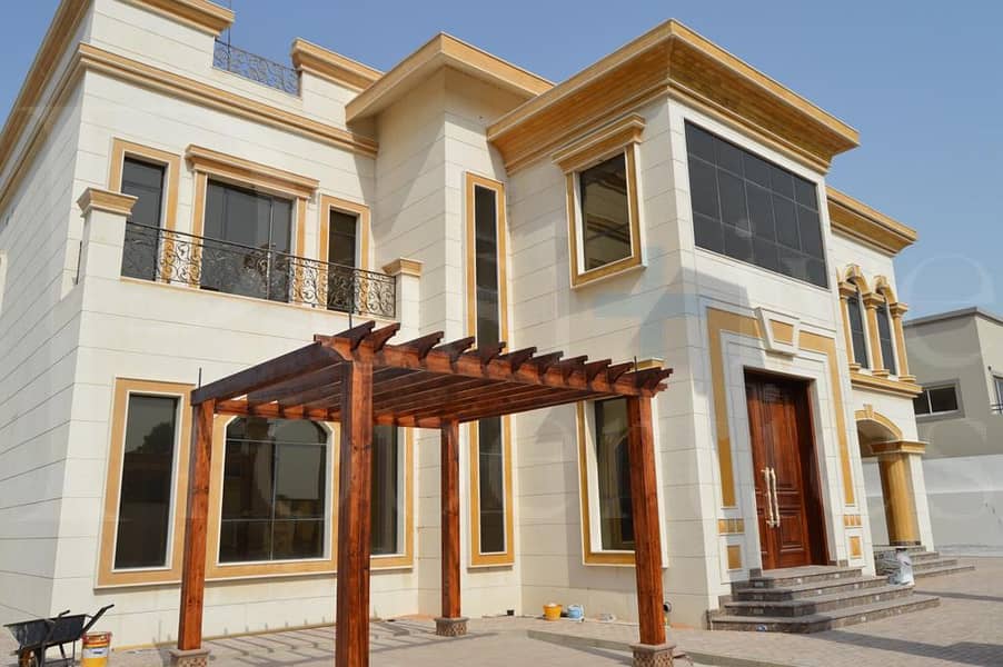 Brand New|Luxurious villa|With Pool|Prime Location