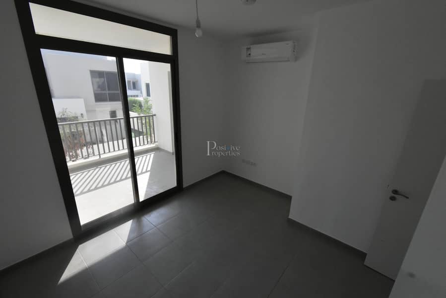 16 CORNER UNIT | WELL MAINTAINED | BEST DEAL