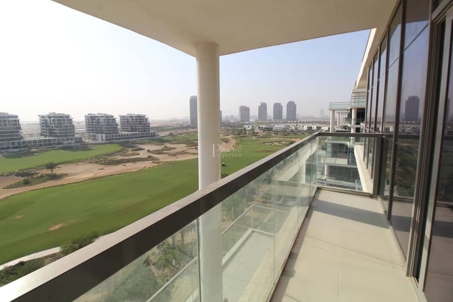 7 FULL VIEWS TO GOLF | TERRACE | AMAZING DEAL !