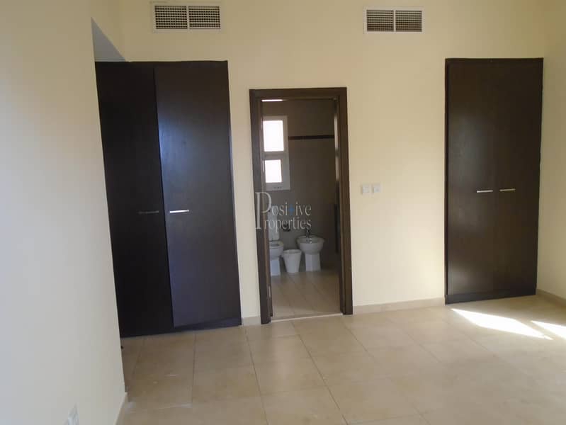 13 Hot Deal | 3 bed |Podium Level