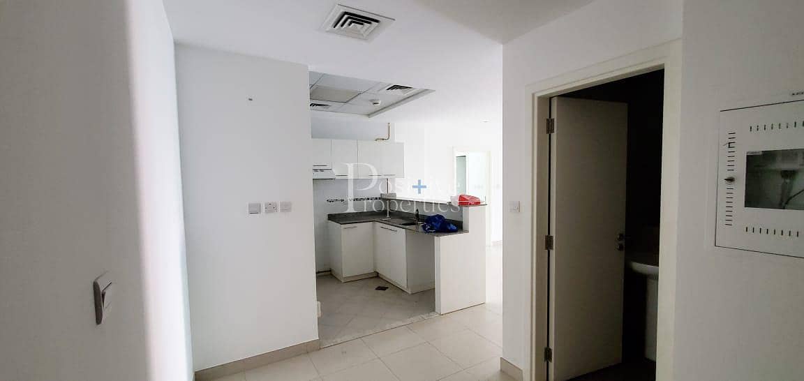 7 FACING BURJ | GROUND FLOOR | DONT MISS OUT