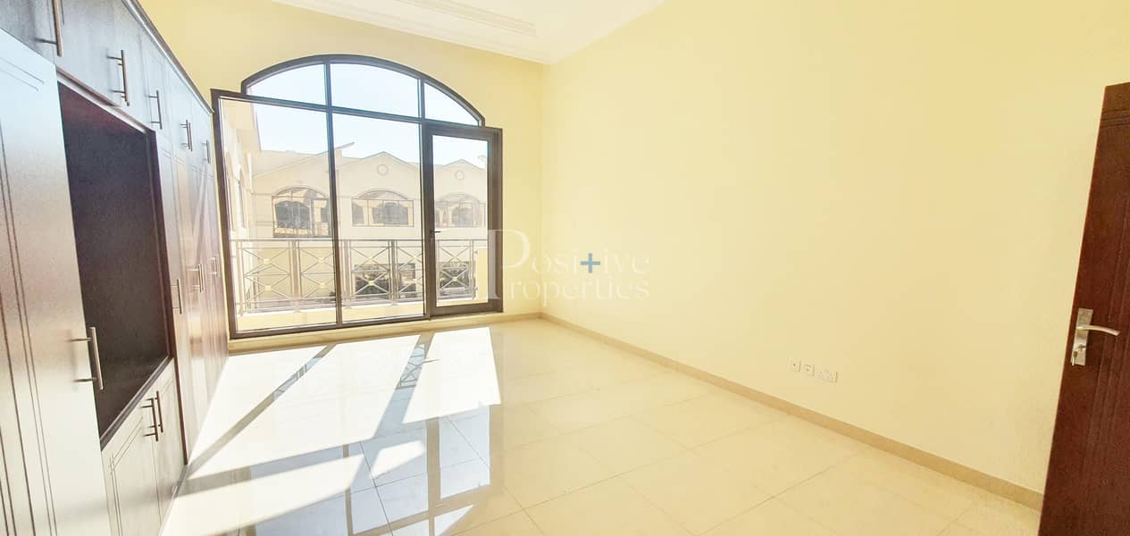 11 2 MONTHS FREE | READY TO MOVE |SPACIOUS BHK