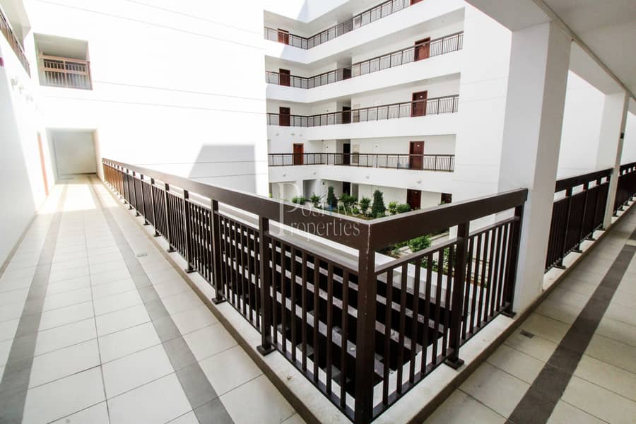 4 Largest Unit | 1 BR with Balcony | Closed Kitchen