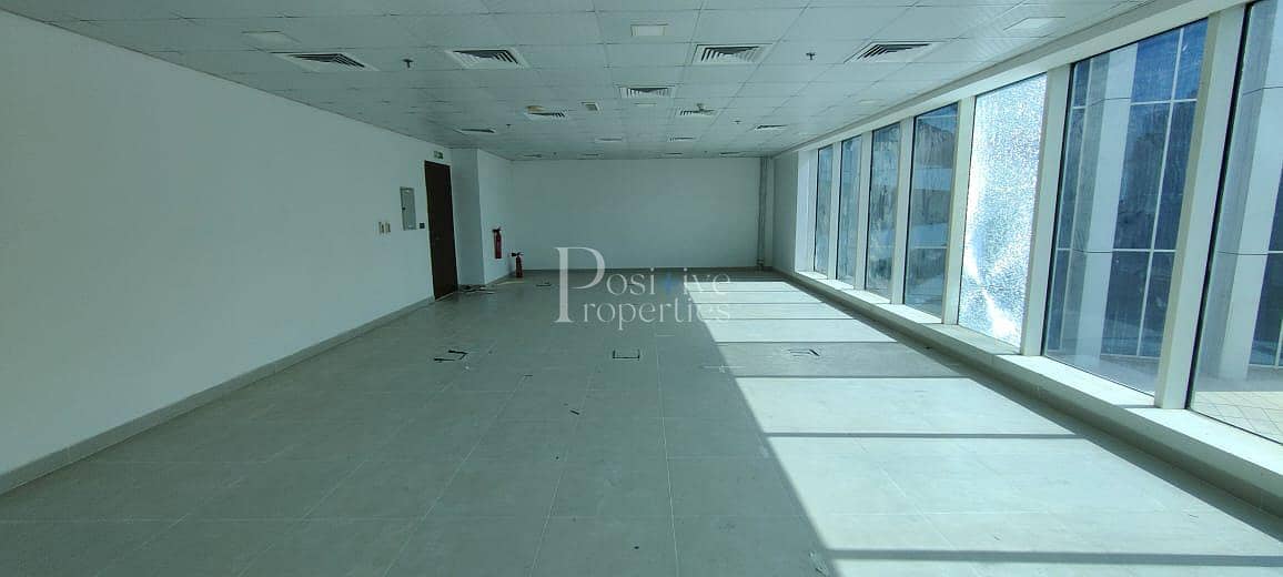 5 NEAR METRO|PRIME LOCATION|FITTED OFFICE