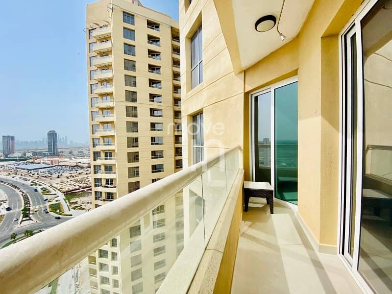 15 1 Bed Lake Views - Balcony- Parking -Tower C